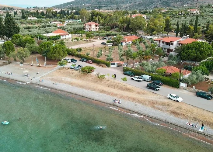 Krissaia Seaside Aparthotel Galaxidi