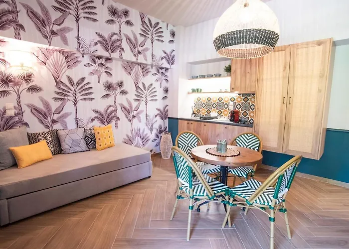 Krissaia Seaside Aparthotel Galaxidi