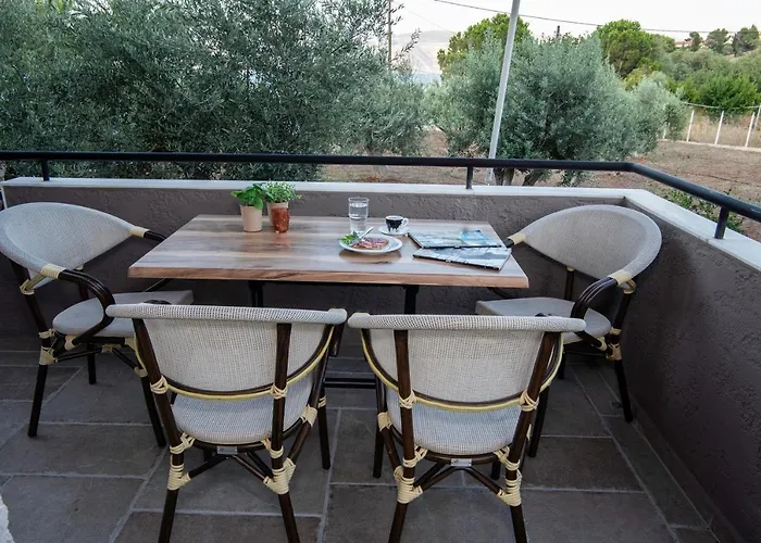 Krissaia Seaside Aparthotel 4*